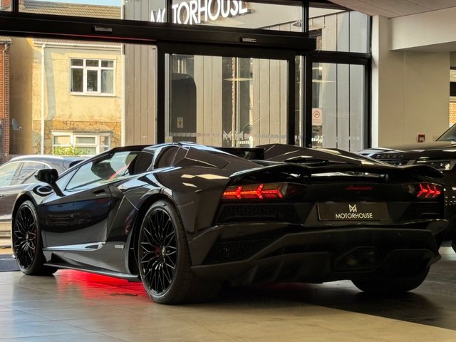 View our LAMBORGHINI AVENTADOR S