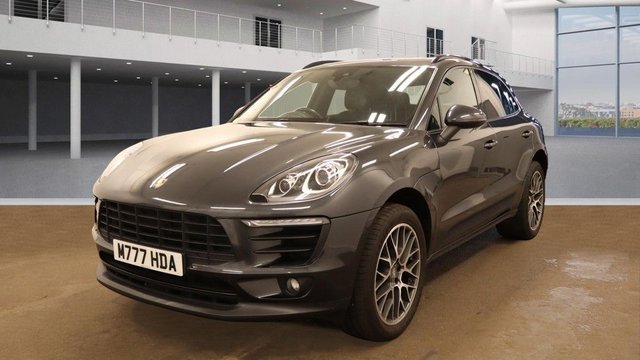 2018 PORSCHE MACAN - Photo 4
