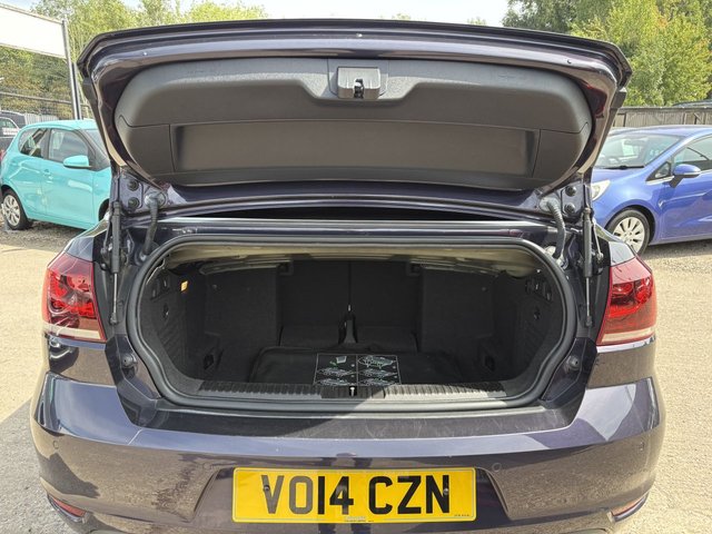 2014 VOLKSWAGEN GOLF 1.6 TDI BlueMotion Tech SE Cabriolet 2dr Diesel Manual Euro 5 (s/s) (105 ps) - Photo 11