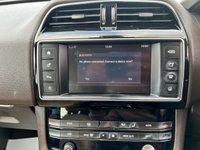 USED 2016 16 JAGUAR F-PACE 2.0 D180 Prestige SUV 5dr Diesel Auto AWD Euro 6 (s/s) (180 ps) SAT NAV + HEATED SEATS +