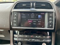 USED 2016 16 JAGUAR F-PACE 2.0 D180 Prestige SUV 5dr Diesel Auto AWD Euro 6 (s/s) (180 ps) SAT NAV + HEATED SEATS +