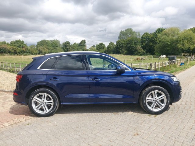 2017 AUDI Q5 - Photo 5