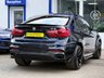 USED 2016 66 BMW X6 3.0 40D M SPORT M PERFORMANCE KIT HEAD UP DISPLAY SAT NAV H/KARDON SUV 5DR DIESEL AUTO XDRIVE EURO 6 (S/S) (313 PS) HUD HEAD UP DISPLAY~HARMAN KARDON