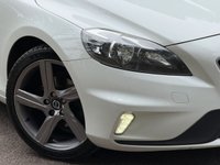 USED 2013 13 VOLVO V40 1.6 D2 R-Design Hatchback 5dr Diesel Manual Euro 5 (s/s) (115 ps) 