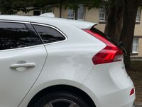 USED 2013 13 VOLVO V40 1.6 D2 R-Design Hatchback 5dr Diesel Manual Euro 5 (s/s) (115 ps) 