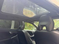 USED 2013 13 VOLVO V40 1.6 D2 R-Design Hatchback 5dr Diesel Manual Euro 5 (s/s) (115 ps) 