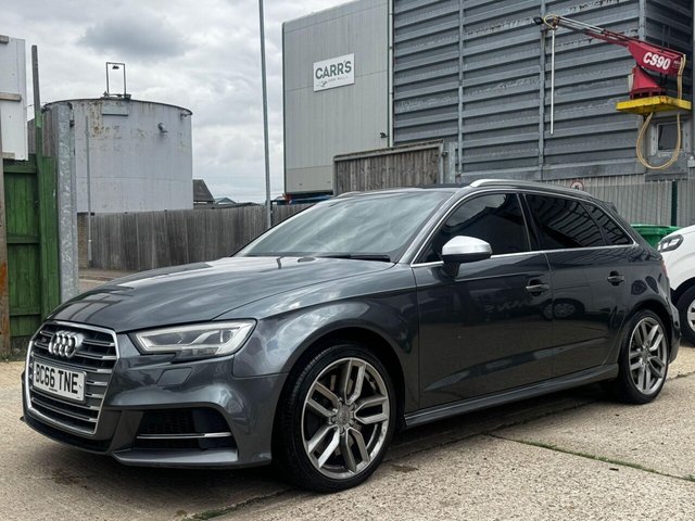 2017 AUDI S3 2.0 TFSI Sportback S Tronic quattro Euro 6 (s/s) 5dr - Photo 11