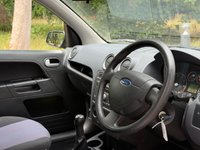 USED 2009 59 FORD FUSION 1.4 Style + Hatchback 5dr Petrol Manual (154 g/km, 79 bhp) 