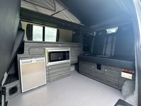 USED 2014 14 VOLKSWAGEN TRANSPORTER 4 BERTH LUXURY CAMPERVAN  TAILGATE & BIKE RACK  140 BHP