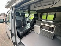 USED 2014 14 VOLKSWAGEN TRANSPORTER 4 BERTH LUXURY CAMPERVAN  TAILGATE & BIKE RACK  140 BHP