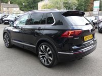 USED 2019 19 VOLKSWAGEN TIGUAN 1.5 TSI EVO R-Line 5d DSG 150 S/S UPGRADE PARK ASSIST WITH AREA VIEW CAMERA, UPGRADE KEYLESS ENTRY START & ELECTRIC TAILGATE, PANORAMIC GLASS SUNROOF, VIRTUAL COCKPIT, SAT NAV, APP CONNECT FOR APPLE CAR PLAY / ANDROID AUTO, HEATED FRONT SEATS, ADAPTIVE CRUISE CONTROL, LANE ASSIST WITH ADAPTIVE LANE GUIDANCE, FRONT ASSIST, DYNAMIC ROAD SIGN DISPLAY, DAB RADIO, BLUETOOTH, FRONT & REAR PARKING SENSORS WITH DISPLAY, 20 INCH ALLOY WHEELS,  AUTO LIGHTS + WIPERS, AUTO HOLD, ELECTRIC FOLDING MIRRORS, SPACE SAVER SPARE, SERVICE HISTORY