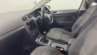 USED 2017 67 VOLKSWAGEN GOLF 1.6 TDI BlueMotion Tech SE Nav Hatchback 5dr Diesel Manual Euro 6 (s/s) (115 ps) 