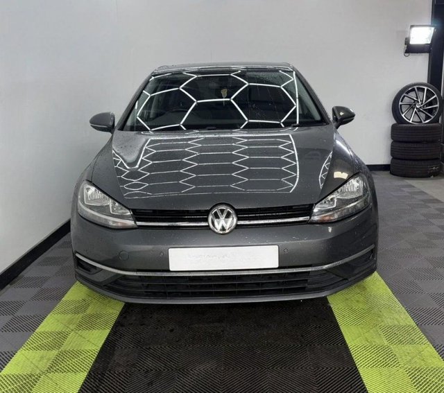 2017 VOLKSWAGEN GOLF - Photo 4