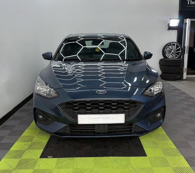 2020 FORD FOCUS - Photo 4