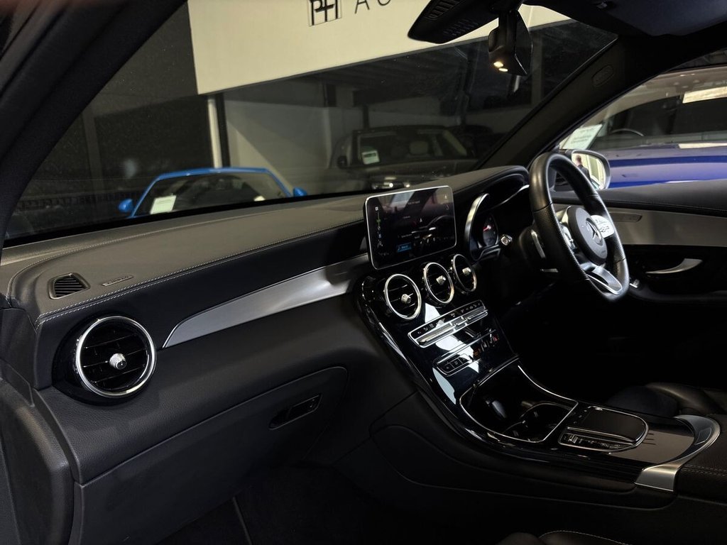 USED 2023 D MERCEDES-BENZ GLC 2.0 GLC300h MHEV AMG Line Coupe 5dr Petrol Hybrid G-Tronic+ 4MATIC Euro 6 (s/s) (272 ps) MERCEDES WARRANTY | CARPLAY
