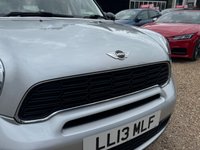 USED 2013 13 MINI COUNTRYMAN 1.6 Cooper S SUV 5dr Petrol Auto ALL4 Euro 5 (184 ps) *Super High Spec*Leather*Media Pack*10x Service Stamps*