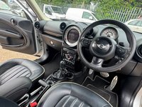 USED 2013 13 MINI COUNTRYMAN 1.6 Cooper S SUV 5dr Petrol Auto ALL4 Euro 5 (184 ps) *Super High Spec*Leather*Media Pack*10x Service Stamps*