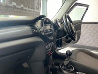 USED 2016 16 MINI HATCH 1.5 Cooper Hatchback 5dr Petrol Manual Euro 6 (s/s) (136 ps) ULEZ Complaint Mini With Over &pound;4000 Of Optional Equipment And Only &pound;20 Yearly Road Tax !!