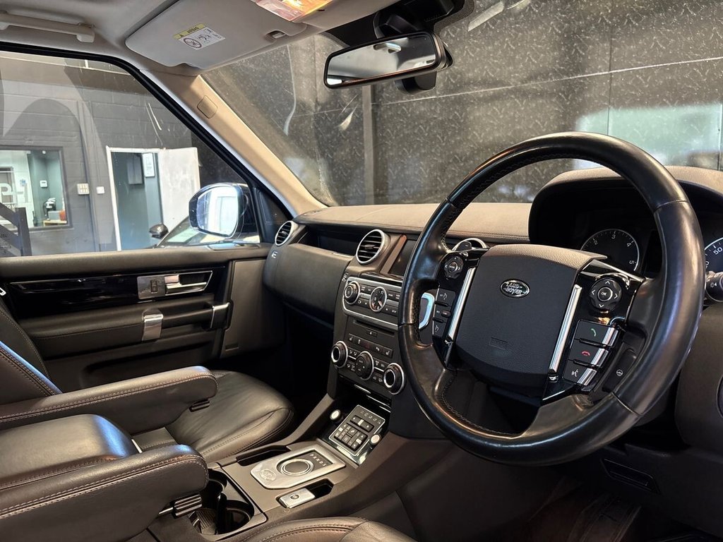 USED 2014 64 LAND ROVER DISCOVERY 4 3.0 SD V6 HSE SUV 5dr Diesel Auto 4WD Euro 5 (s/s) (255 bhp) SURROUND CAMERA|BLIND SPOT|HSW