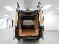 USED 2022 72 RENAULT TRAFIC 30 2.0 BLUEDCI 150 BHP LH LONG HIGH BUSINESS + ( SAT NAV + AIR CON ) SAT NAV | AIR CON | 150 BHP | LONG HIGH