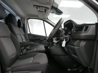 USED 2022 72 RENAULT TRAFIC 30 2.0 BLUEDCI 150 BHP LH LONG HIGH BUSINESS + ( SAT NAV + AIR CON ) SAT NAV | AIR CON | 150 BHP | LONG HIGH