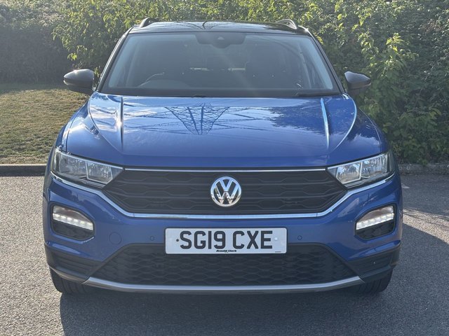 2019 VOLKSWAGEN T-ROC - Photo 8