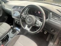 USED 2020 VOLKSWAGEN TIGUAN 2.0 TDI R-Line Tech SUV 5dr Diesel Manual Euro 6 (s/s) (150 ps) FULL SERVICE HISTORY SERVICED AS REQUIRED AND 1 YEAR MOT WITHIN THE SALE
