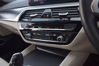 USED 2022 22 BMW 5 SERIES 3.0 530d MHT M Sport Saloon 4dr Diesel Hybrid Steptronic xDrive Euro 6 (s/s) (286 ps) TANZANITE / COMFORT & TECH PK