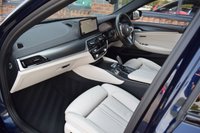 USED 2022 22 BMW 5 SERIES 3.0 530d MHT M Sport Saloon 4dr Diesel Hybrid Steptronic xDrive Euro 6 (s/s) (286 ps) TANZANITE / COMFORT & TECH PK