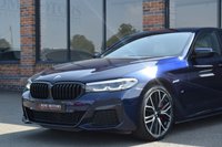 USED 2022 22 BMW 5 SERIES 3.0 530d MHT M Sport Saloon 4dr Diesel Hybrid Steptronic xDrive Euro 6 (s/s) (286 ps) TANZANITE / COMFORT & TECH PK
