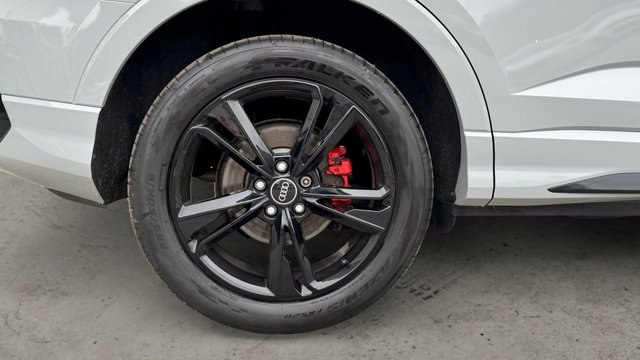 2021 AUDI Q3 - Photo 9