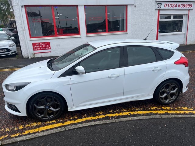 2015 65 FORD FOCUS 2.0 TDCi ST-1 Hatchback 5dr Diesel Manual Euro 6 (s/s) (185 ps) 
