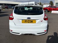 USED 2014 14 FORD FOCUS 2.0T EcoBoost ST-2 Hatchback 5dr Petrol Manual Euro 5 (s/s) (250 ps) A TRULY STUNNING ADDITION TO OUR FORECOURT FINISHED IN EVER POPULAR WHITE PAINT+ONLY 1 FORMER KEEPER+SERVICE HISTORY+HALF LEATHER INTERIOR+PARK ASSIST+CLIMATE CONTROL+18 INCH ALLOY WHEELS+BLUETOOTH+1 FULL YEARS MOT PRIOR TO COLLECTION+CALL NOW TO ARRANGE A VIEWING!!!!!!!!!!!!!!!!!!!!!!!!!!!!!!!!!!!!!!!!!