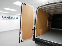 USED 2024 24 VOLKSWAGEN CRAFTER CR35 2.0 TDI 140 BHP L3 LONG COMMERCE PLUS EDITION AUTOMATIC  1 OWNER | AIR CON | AUTOMATIC | L3 LONG