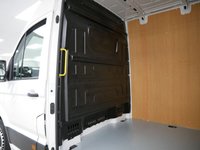 USED 2024 24 VOLKSWAGEN CRAFTER CR35 2.0 TDI 140 BHP L3 LONG COMMERCE PLUS EDITION AUTOMATIC  1 OWNER | AIR CON | AUTOMATIC | L3 LONG