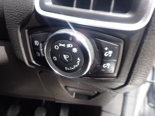 2014 FORD FOCUS 1.6 TDCi Titanium Navigator Hatchback 5dr Diesel Manual Euro 5 (s/s) (115 ps) - Photo 11