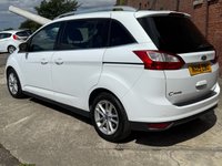 USED 2015 15 FORD GRAND C-MAX 1.5 TDCi Zetec MPV 5dr Diesel Manual Euro 6 (s/s) (120 ps) 7 Seater** &pound;35 RFL** SAT NAV** 8 SERVICES