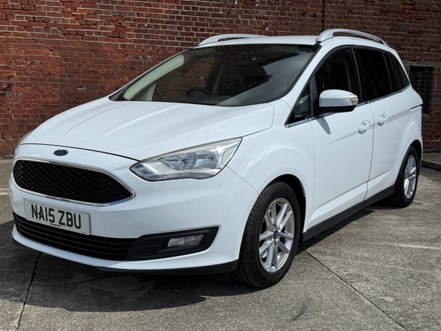 View our Ford Grand C-Max range