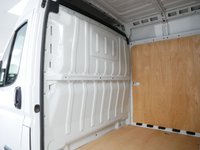 USED 2023 73 PEUGEOT BOXER 335 2.2 BLUEHDI 140 BHP L3 H2 PROFESSIONAL PREMIUM + ( SAT NAV ) 1 OWNER | SAT NAV | L3 LONG | AIR CON