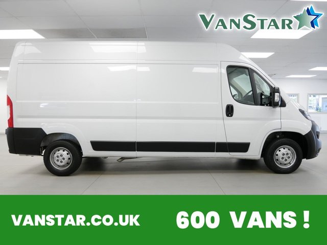View our Peugeot Boxer 335 2.2 BLUEHDI 140 BHP L3 H2 PROFESSIONAL PREMIUM + ( SAT NAV )
