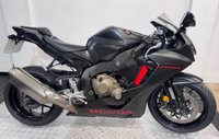 USED 2018 18 HONDA CBR1000RR FIREBLADE FULL SERVICE HISTORY - JUST SERVICED COMES WITH NEW MOT AND WARRANTY