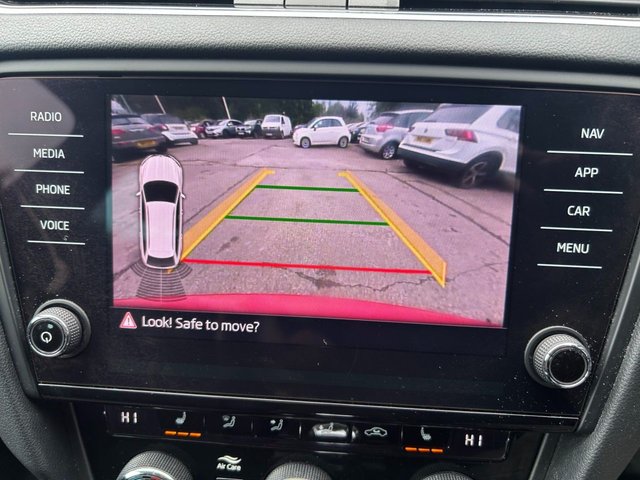 2019 SKODA OCTAVIA - Photo 4