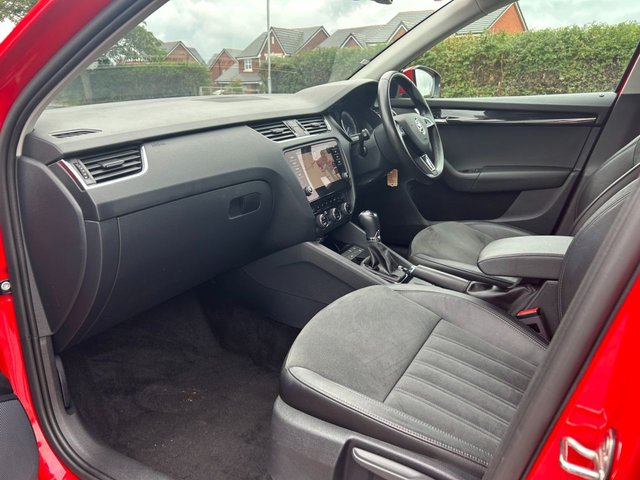 2019 SKODA OCTAVIA - Photo 12