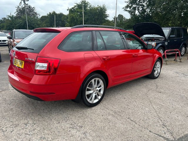 2019 SKODA OCTAVIA - Photo 3
