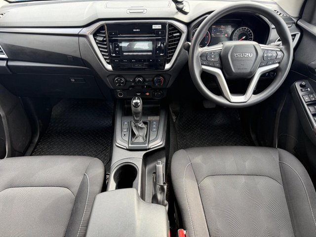 2021 ISUZU D-MAX - Photo 3