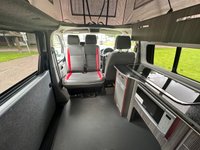 USED 2017 17 VOLKSWAGEN TRANSPORTER LUXURY 4 BERTH CAMPERVAN 2.0 TDI  FULL SERVICE HISTORY