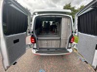 USED 2017 17 VOLKSWAGEN TRANSPORTER LUXURY 4 BERTH CAMPERVAN 2.0 TDI  FULL SERVICE HISTORY