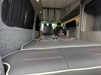 USED 2017 17 VOLKSWAGEN TRANSPORTER LUXURY 4 BERTH CAMPERVAN 2.0 TDI  FULL SERVICE HISTORY