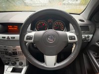 USED 2009 59 VAUXHALL ASTRA 1.6i Active Plus Hatchback 5dr Petrol Manual (155 g/km, 113 bhp) 