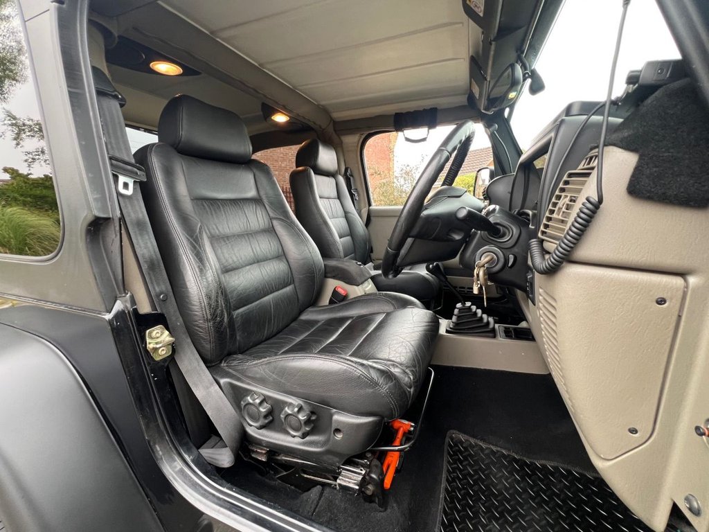 USED 2003 03 JEEP WRANGLER 4.0 SPORT 3dr comes with Soft Top // Manual // 4x4 // (302 g/km, 174 bhp) // px swap 